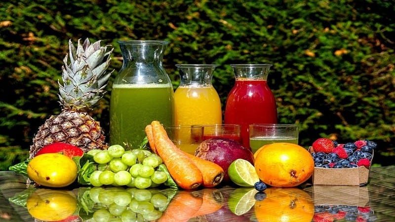 Read more about the 9 superfoods for juicing and enjoy drinking fresh juices!